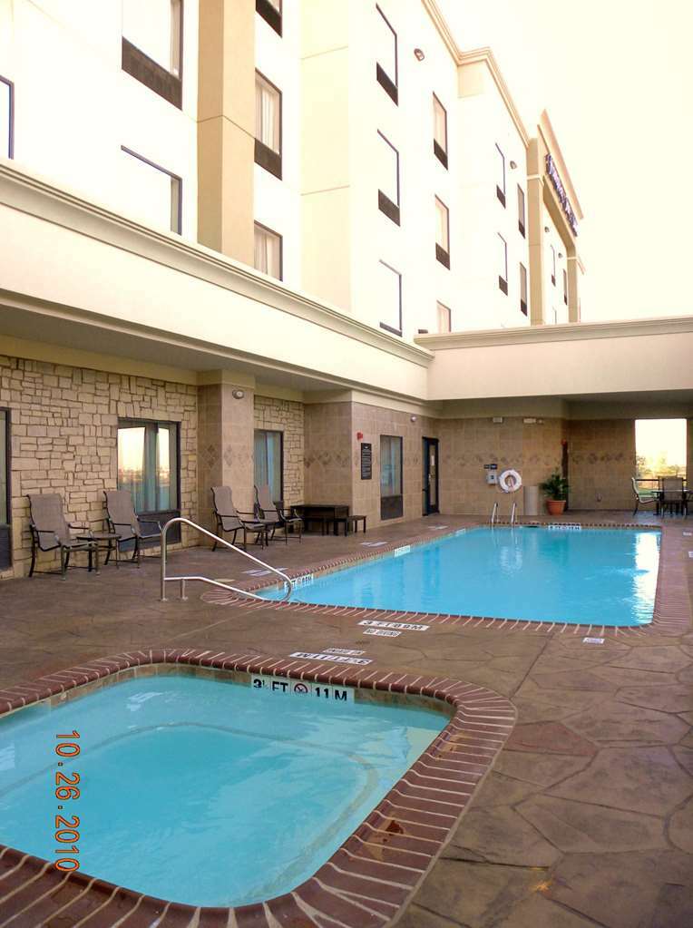 Hampton Inn & Suites Dallas I-30 Cockrell Hill, Tx المرافق الصورة